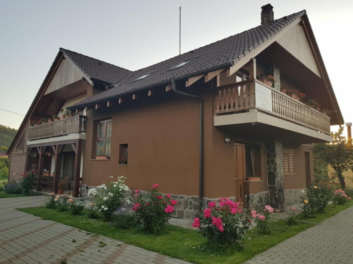 Bistrita Bargaului Pensiunea Rares מראה חיצוני תמונה